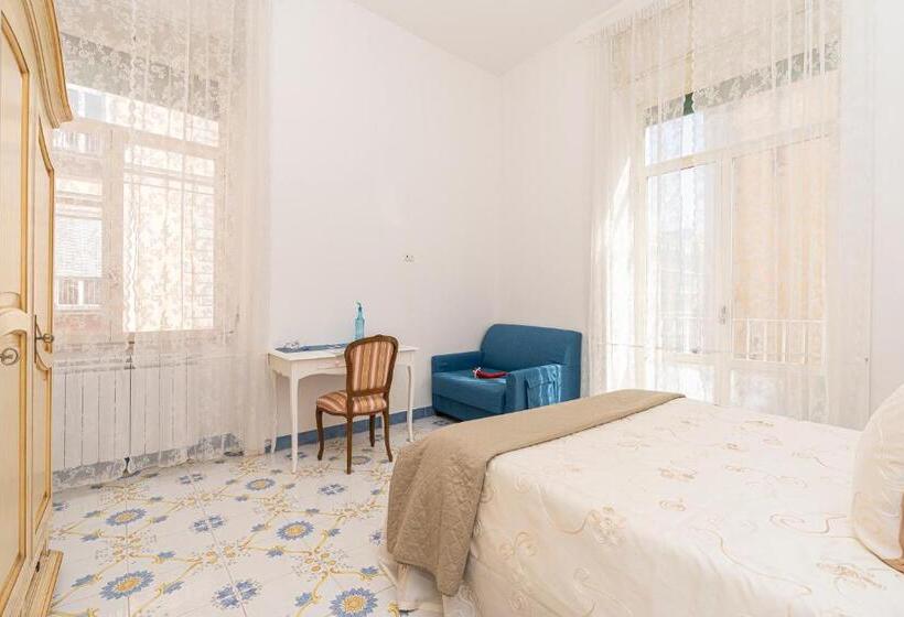 اتاق لوکس, Napulitandream