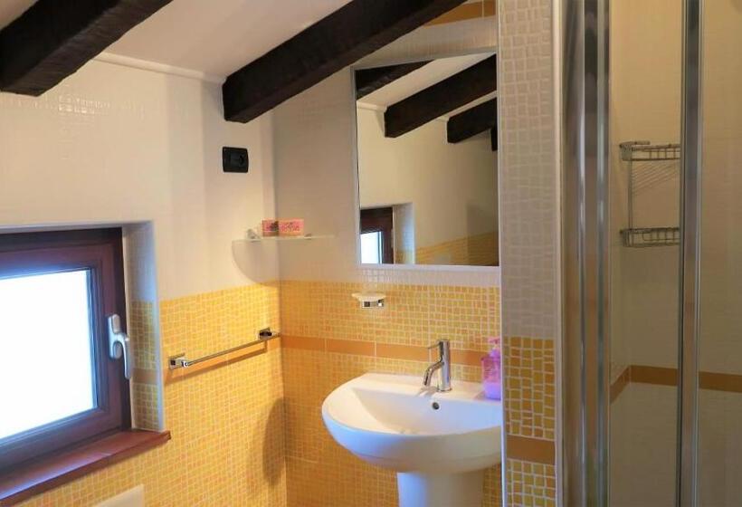 غرفة قياسية, B&b Dalù