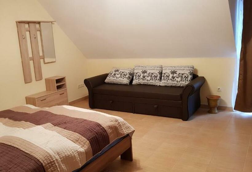 חדר סטנדרט, Főczény Pince és Vendégház