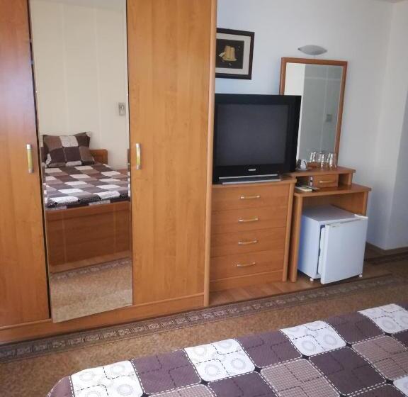 Номер Deluxe, Guest House Georgieva Ravda