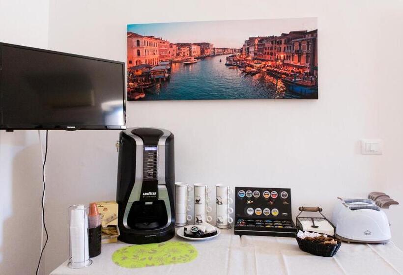 スタンダードトリプルルーム, La Casa Del Barocco