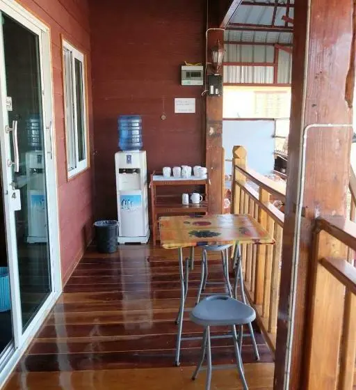 キングサイズベッドのデラックスルーム, Baan Kokaew Chiang Khan