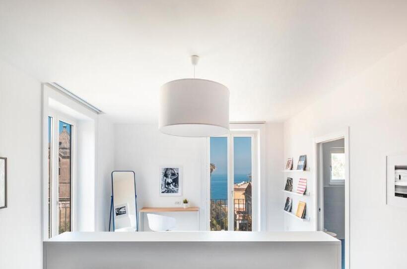 Sviitti Merinäkymä, Ae Home|studio