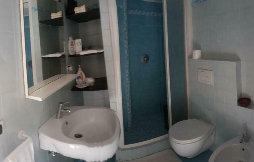 キングサイズベッドのスタンダードルーム, Camera Vista Mare Francesca