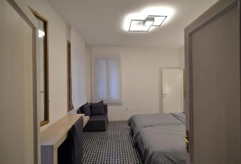 اتاق استاندارد, Carbonaia Venezia