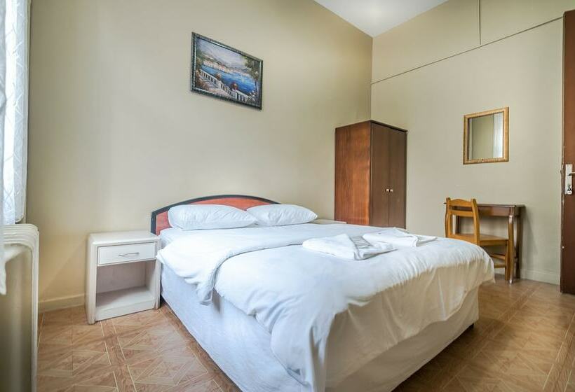 バス共有のスタンダードルーム, Yeni