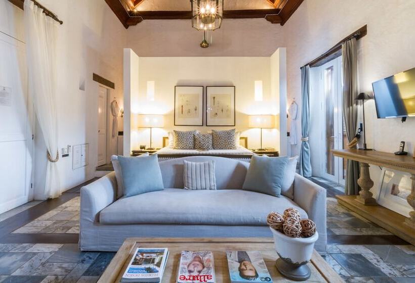 סוויטה, Boutique Casa Del Coliseo