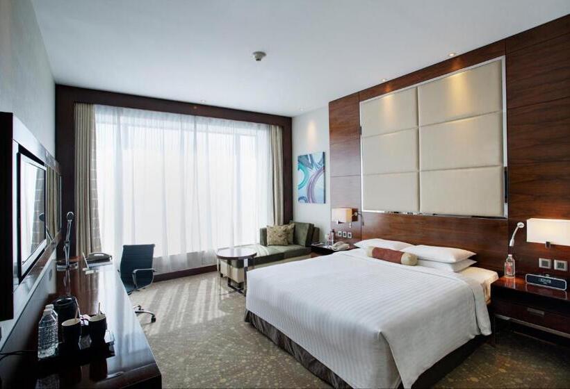 带大床的豪华间, Courtyard By Marriott Pune Chakan