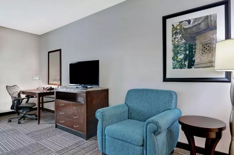 Sviitti King-vuode, Hilton Garden Inn Fayettevile