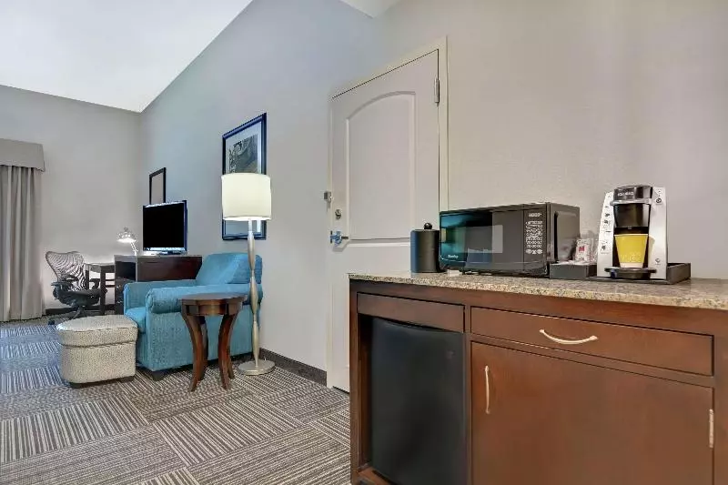 Standard-huone King-vuode, Hilton Garden Inn Fayettevile
