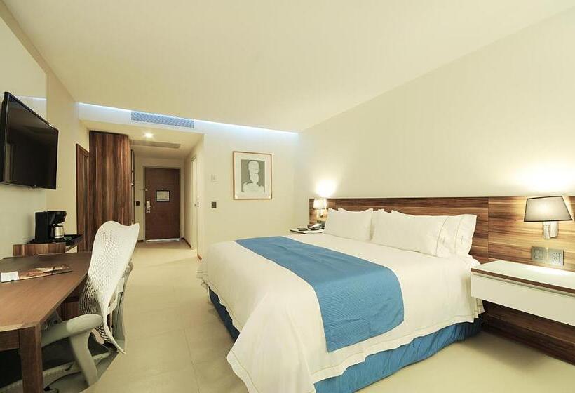 غرفة قياسية سرير كينج, Holiday Inn Express Puerto Vallarta, An Ihg