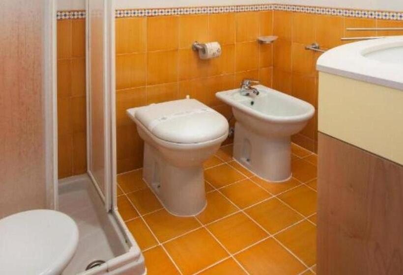 דירת חדר נוף לגינה, Oasi D'oriente