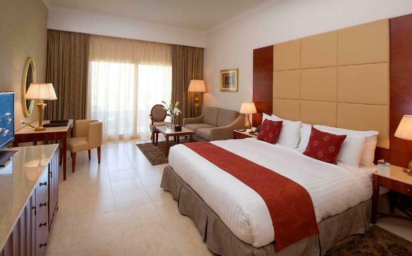 اتاق لوکس با چشمانداز دریا, Baron Palace Sahl Hasheesh