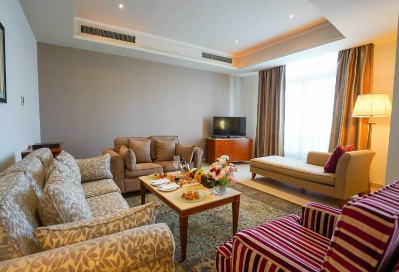 سوییت با چشمانداز دریا, Baron Palace Sahl Hasheesh