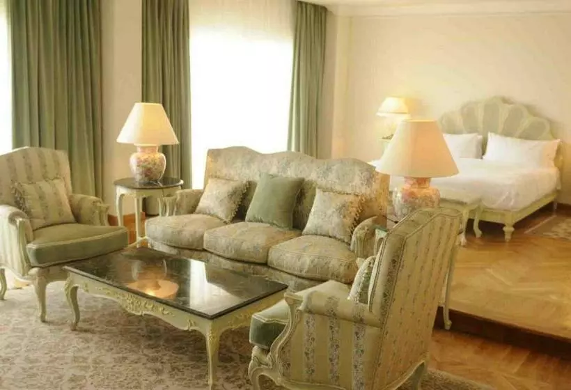 سوئیت رویال, Baron Palace Sahl Hasheesh