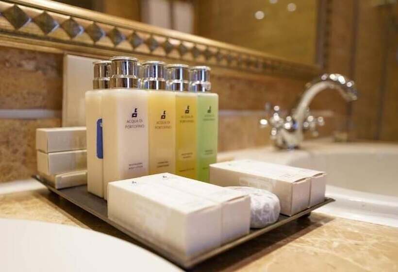 اتاق لوکس, Baron Palace Sahl Hasheesh