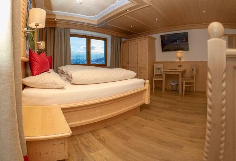 Номер Стандарт с Балконом, Gasthof Tannen Alm