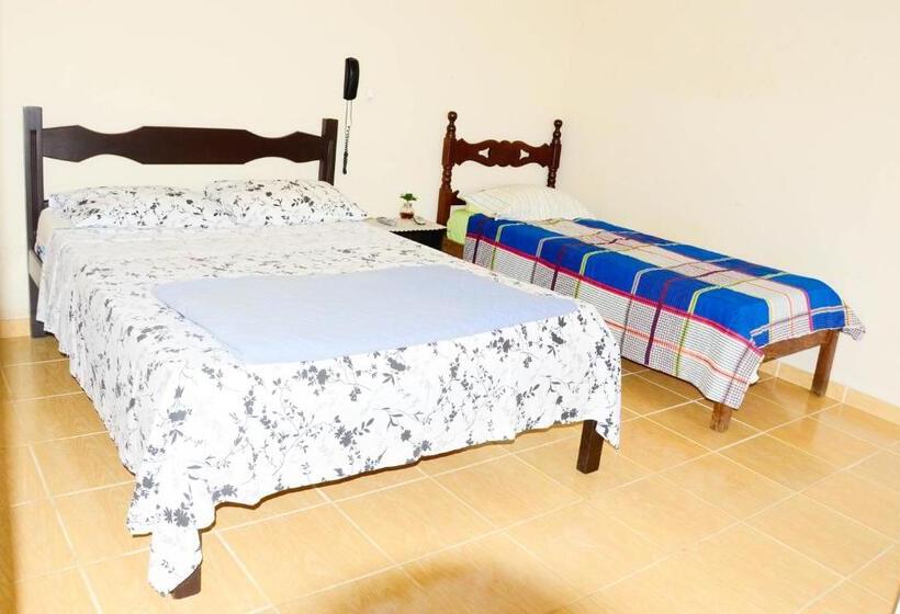 غرفة قياسية ثلاثية, Pousada Recanto Do Sossego