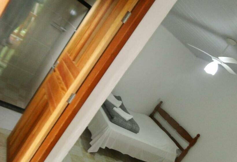 スタンダードトリプルルーム, Sítio E Pousada Vista Verde