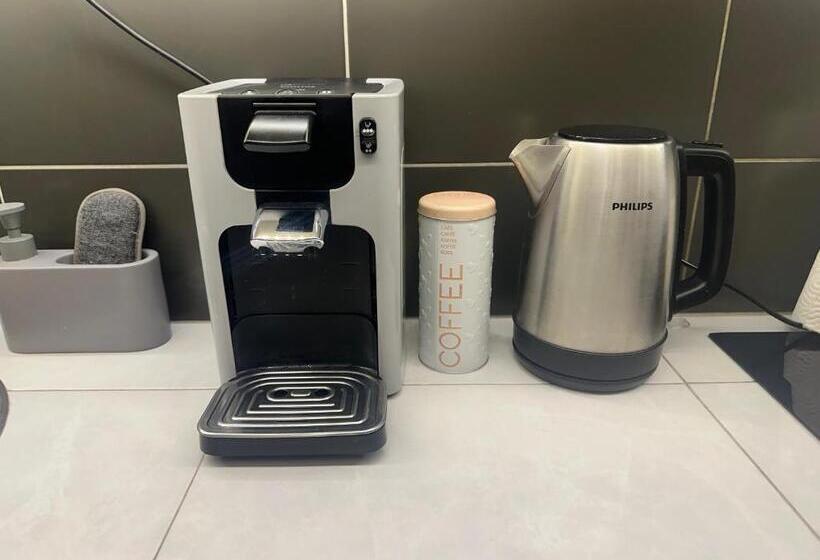 1ベッドルームアパートメント, Altamira