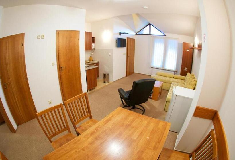 침실 1개 아파트, Apartmány Biela Púť 17   18