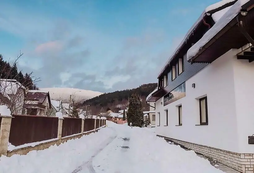 スタンダードルーム, Apartmány Na čtvrtích
