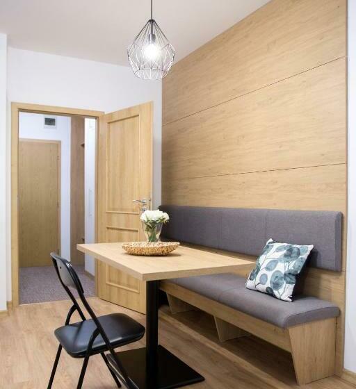 חדר סטנדרט, Apartmány Na čtvrtích