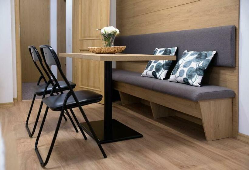 חדר סטנדרט, Apartmány Na čtvrtích