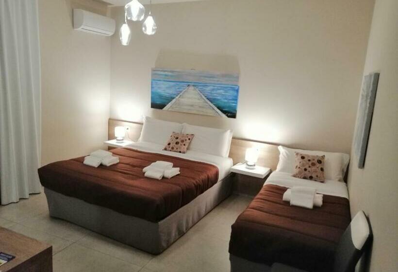 バルコニー付きスタンダードトリプルルーム, B&b Il Volo