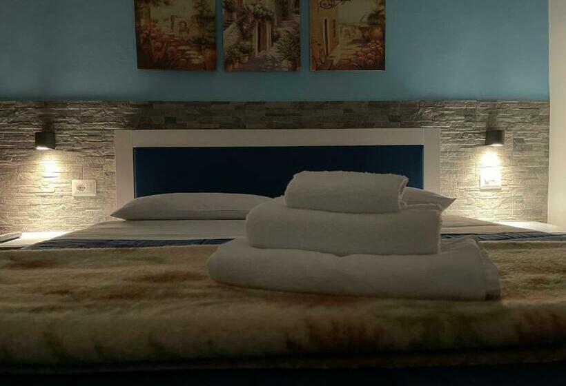 غرفة قياسية ثلاثية, B&b Le Ginestre