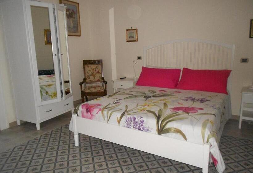 スタンダードルーム, B&b Stella