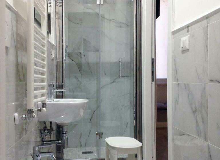 اتاق استاندارد, Rooms Genova Dei Rolli