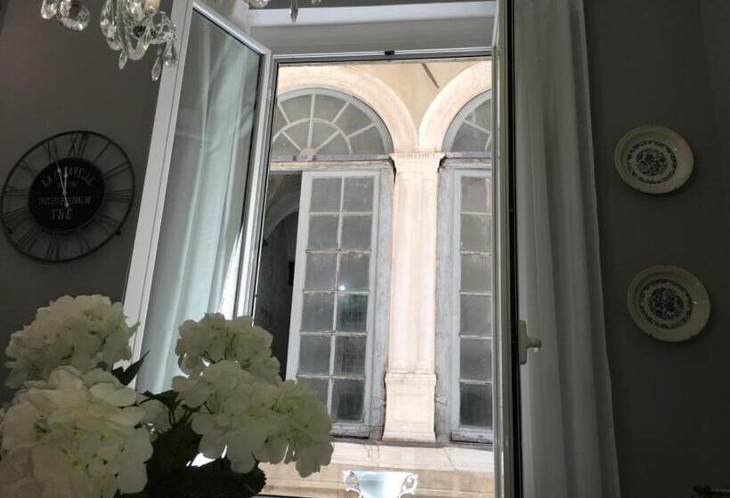 اتاق استاندارد, Rooms Genova Dei Rolli