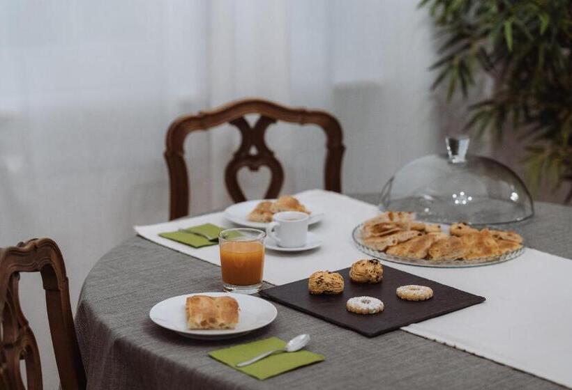 اتاق استاندارد, Rooms Genova Dei Rolli