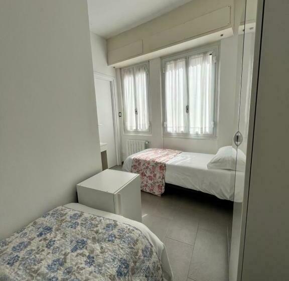 غرفة قياسية رباعية, Alla Fontanella