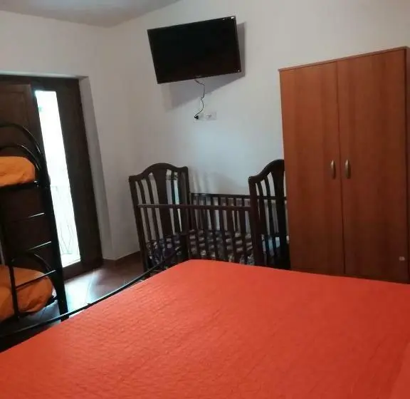 スタンダード４人部屋, Borgo Degli Amici