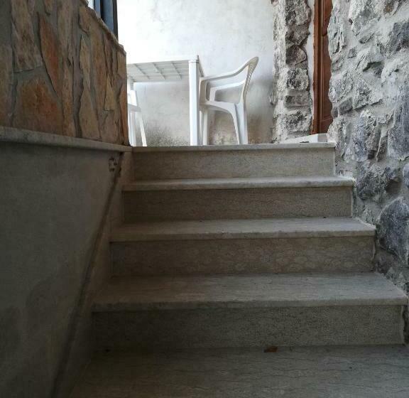 四人标准间, Borgo Degli Amici