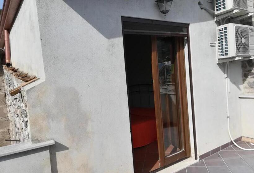 Номер Стандарт, Borgo Degli Amici