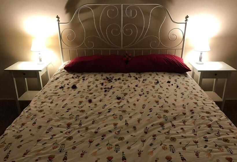 스탠다드 룸 공동 욕실, Affittacamere Le Rose