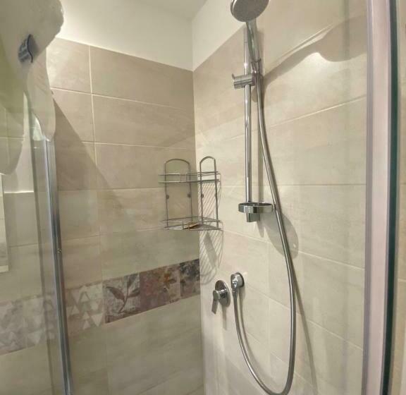 اتاق استاندارد, Alloggio Urbano  Stazione