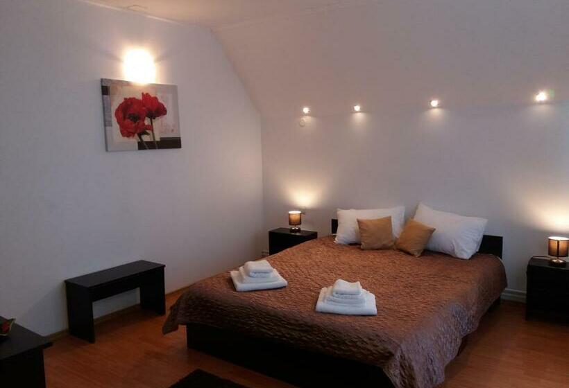 غرفة قياسية, Casa Mais