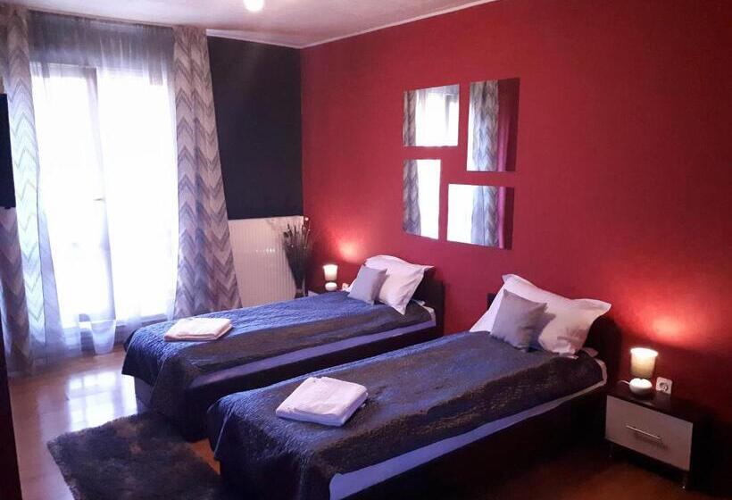 غرفة قياسية, Casa Mais