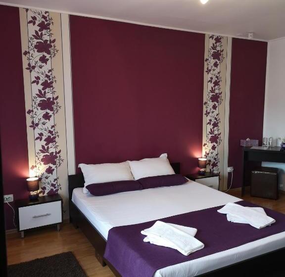 شقة غرفة واحدة, Casa Mais