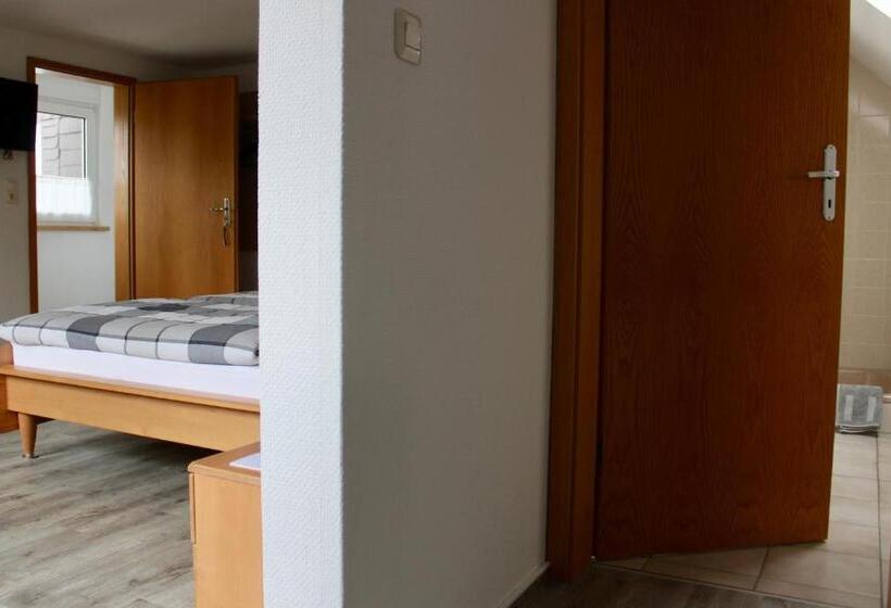 غرفة قياسية ذات إطلالة, Ferienwohnung & Gästezimmer Schrichten