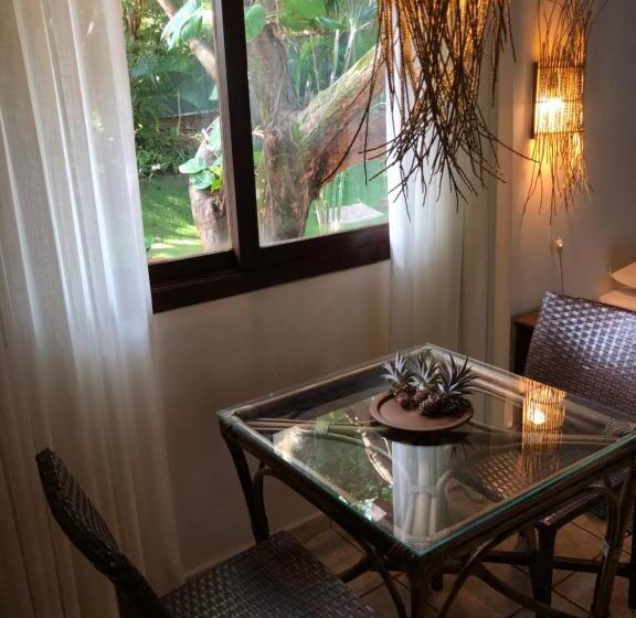 جناح عائلي, Kûara Pipa