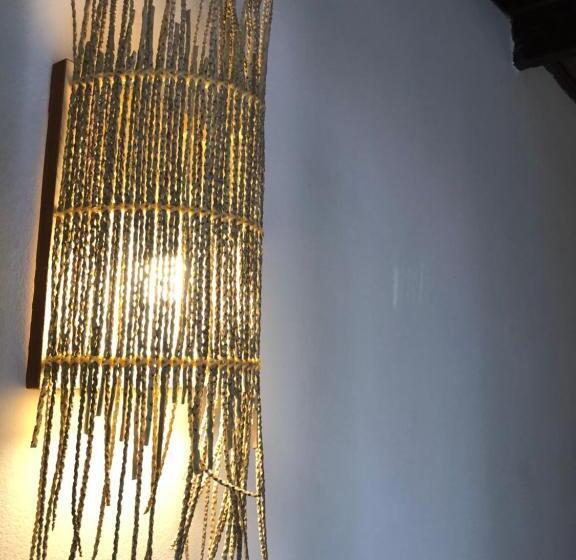 غرفة قياسية, Kûara Pipa