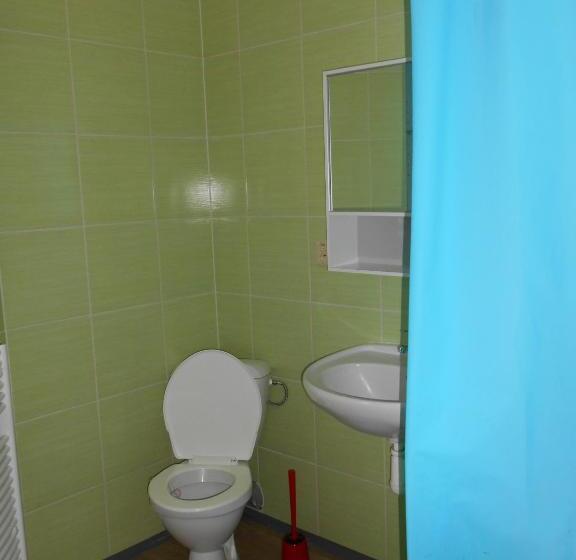 스탠다드 트리플 룸, Penzion V Zatáčce