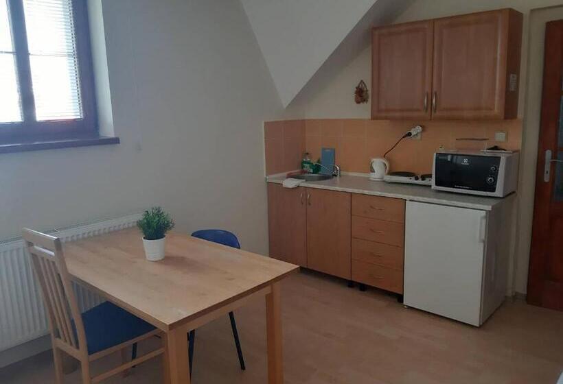 스탠다드 룸, Penzion V Zatáčce