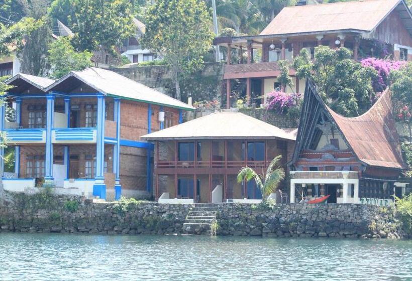 标准三人间, Reggae Guest House