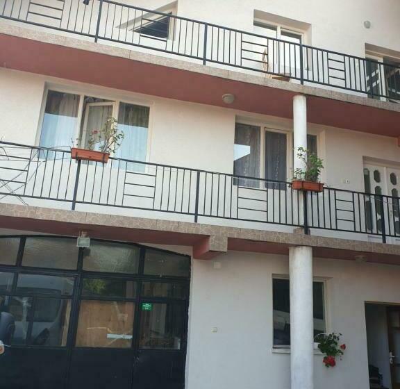 اتاق استاندارد با سرویس بهداشتی مشترک, Vila Marina&eddy